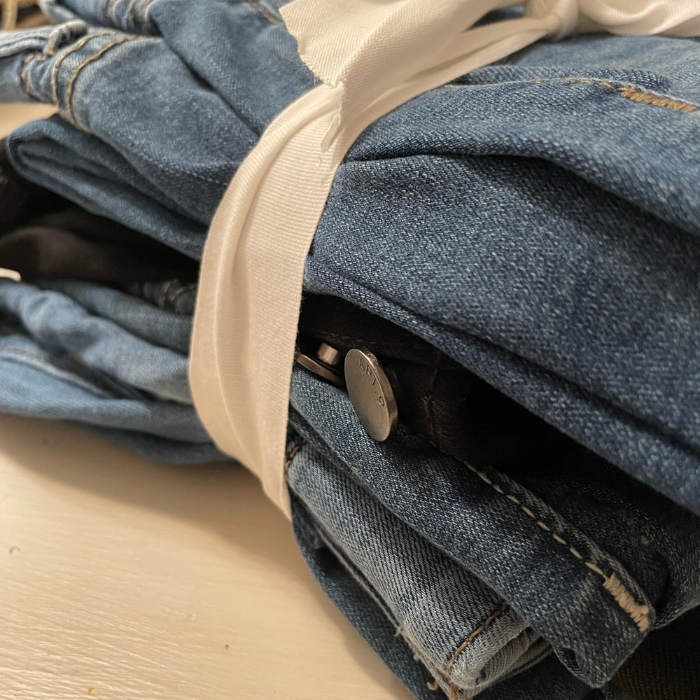 Jeans Bundle, 4 Pairs